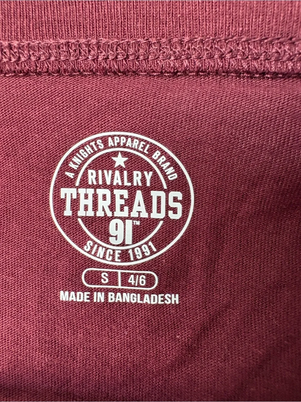 Rivalry Threads Maroon V-Neck Minnesota Golden Gophers Tee with Gold Logo